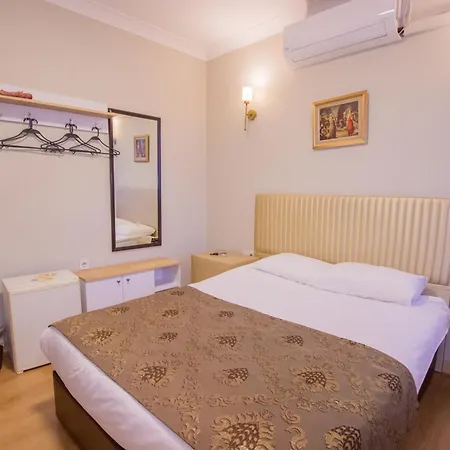 Tac Hotel